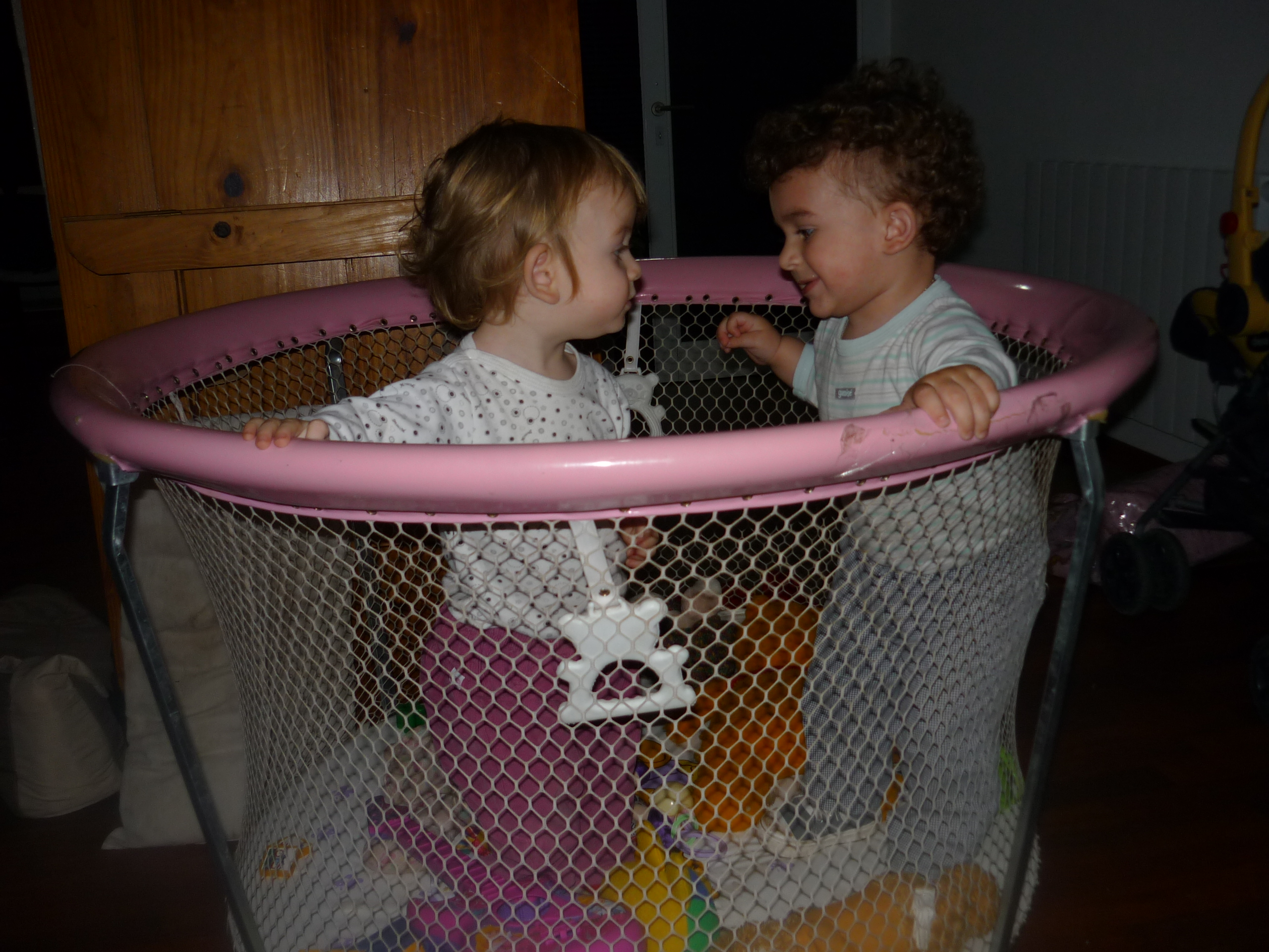 fotos/2011-10-10 - Iara indiecita, cena chiquilo/P1020320.JPG